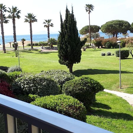La Londe Les Maures Apartment Екстериор снимка